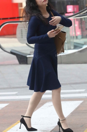 街拍肉丝高跟shufu