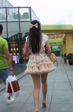 极品短裙高跟美女