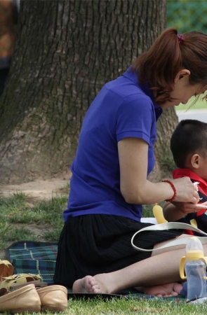 No238 白净无瑕，少妇纯天然素足的诱惑