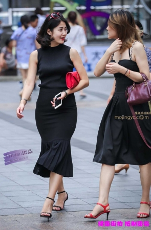李欢原创——–美女，黑色一步裙（17P）