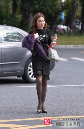 高跟黑丝美女3A3528[156M]