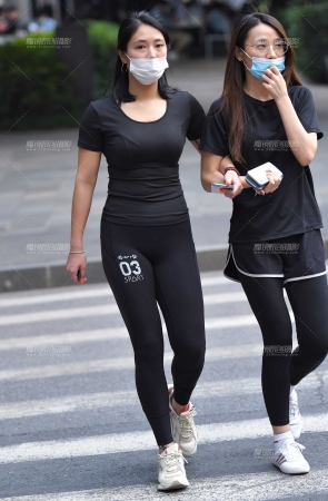 健身装闺蜜