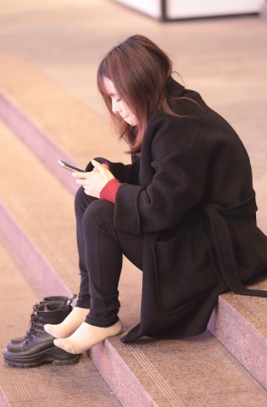 诱惑街拍肉丝少妇