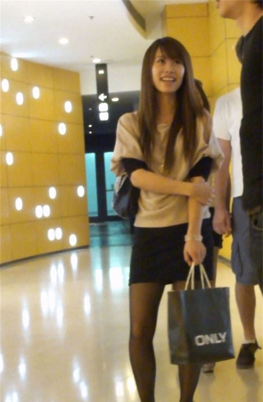 极品黑色包臀裙丝袜美女