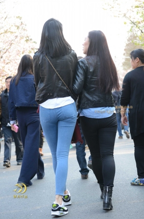 高挑的蓝牛妹—-（18P）