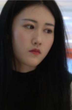 4k-高颜值短丝足女神鞋店试鞋