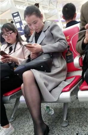 4k超清，性感黑丝苗条知性美女，身材样貌一样不差