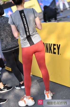 秋日中的酒红色MJ519