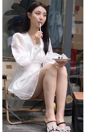 白裙美女(302P)[6.67G/JPG]