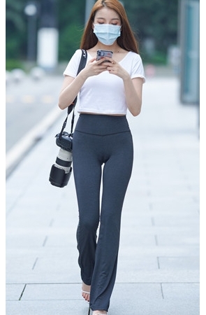 （套图一）In Your Eyes(280P)[7.3G/JPG]