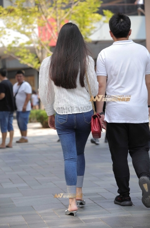 纯真甜美的紧牛小姐姐