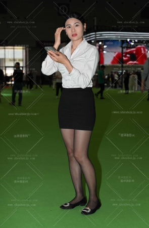 2532-41=68√韵味黑丝平底鞋经理 10P