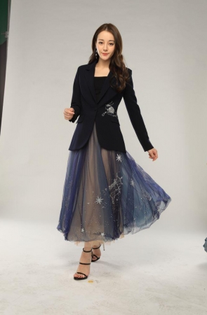 迪丽热巴定妆照