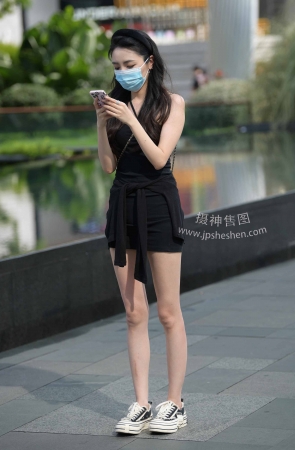 22810-16+97笔直美腿女孩 21P