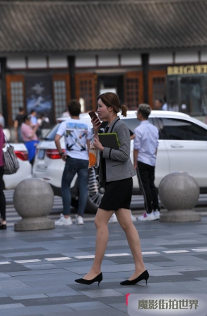 肉丝白领下班回家3A1444[204M]