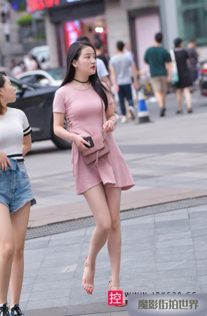 白嫩美腿小姐姐3A3161[330M]