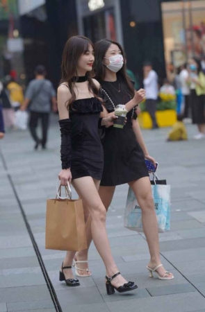 精选街拍作品 NO.1506 大长腿闺蜜[216P/290MB]