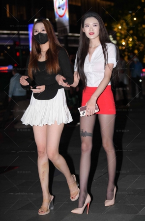 232519-22=182√你～最近还好吗？闺蜜出行～【赵一菲】 16P