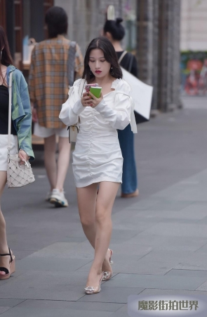 包屯裙美女3A3974[909M]