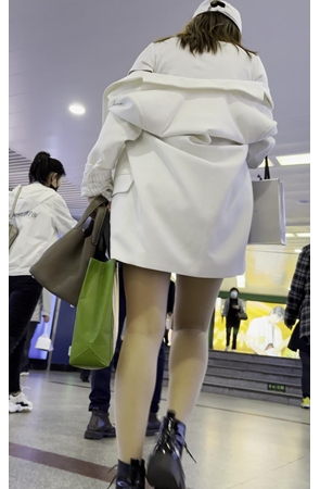美腿小姐姐