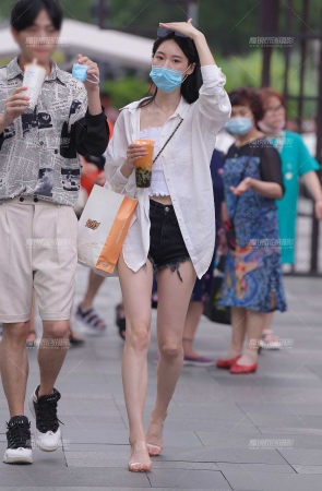 HAOMEIde热裤美女