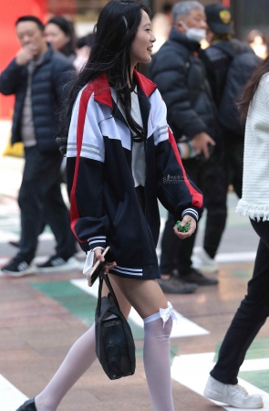 白丝妹子