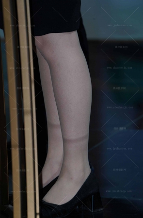 某酒展礼仪销售肉丝动人 13P