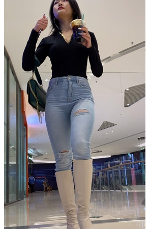 极品牛仔裤蜜桃小姐姐