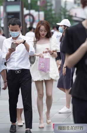 好白嫩的美腿3A2528[331M]