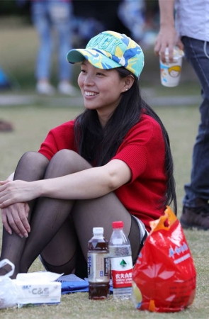 No1221 甜美型红衣少妇的一袭黑丝让性感指数飙升 第1套